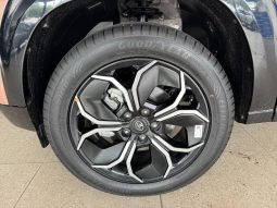 
										Tata Curvv 1.2T Accomplished S Dca full									