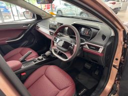 
										Tata Curvv 1.2T Accomplished S Dca full									