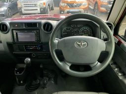 
										Toyota Land Cruiser 76 4.2D S/wagon 60th Anniversary Editi full									