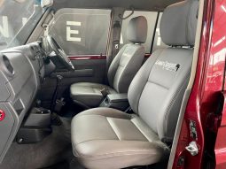 
										Toyota Land Cruiser 76 4.2D S/wagon 60th Anniversary Editi full									