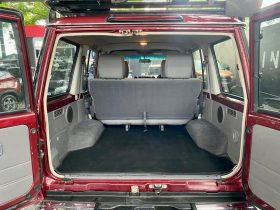 Toyota Land Cruiser 76 4.2D S/wagon 60th Anniversary Editi
