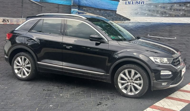 
								Volkswagen T-Roc 2.0 Tsi Design Dsg full									