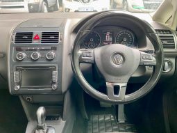 
										Volkswagen Touran 1.6 Tdi Bmt Dsg7 full									