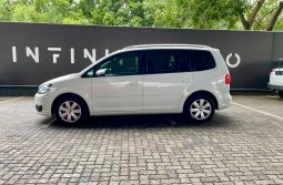 
										Volkswagen Touran 1.6 Tdi Bmt Dsg7 full									