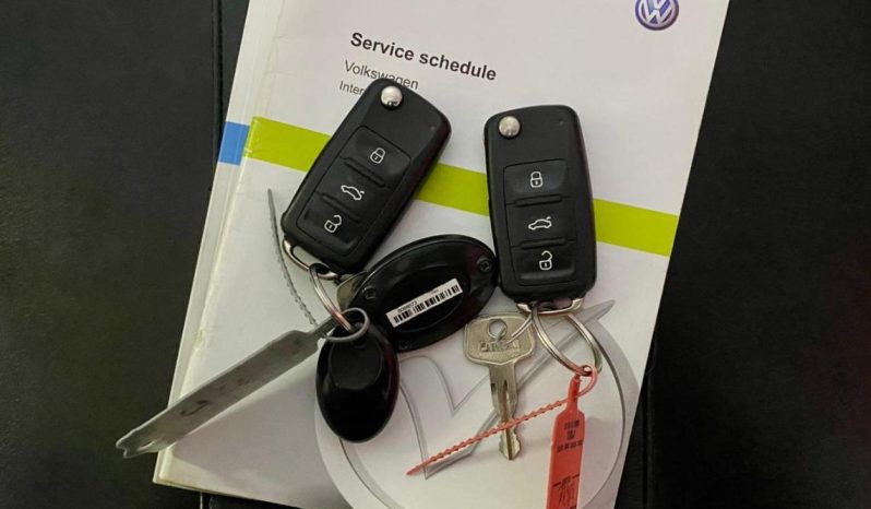 
								Volkswagen Touran 1.6 Tdi Bmt Dsg7 full									