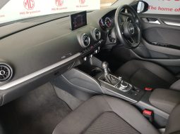 
										Audi A3 Sedan 35 Tfsi S-Tronic full									