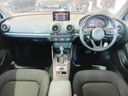 
										Audi A3 Sedan Pi 40 Tfsi S-Tronic full									