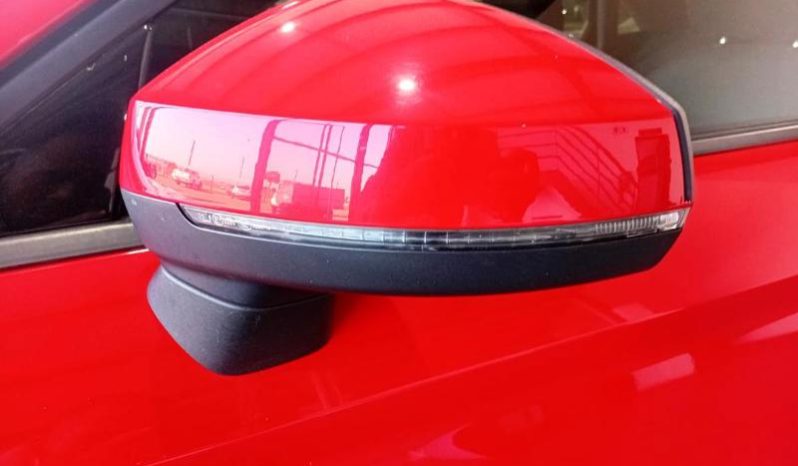 
								Audi A3 Sedan Pi 40 Tfsi S-Tronic full									