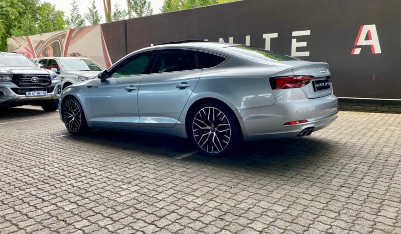 
								Audi A5 Coupe 2.0 Tdi S-Tronic full									