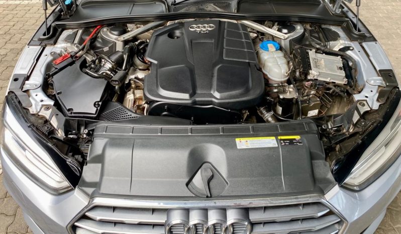 
								Audi A5 Coupe 2.0 Tdi S-Tronic full									