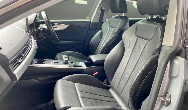 
								Audi A5 Coupe 2.0 Tdi S-Tronic full									