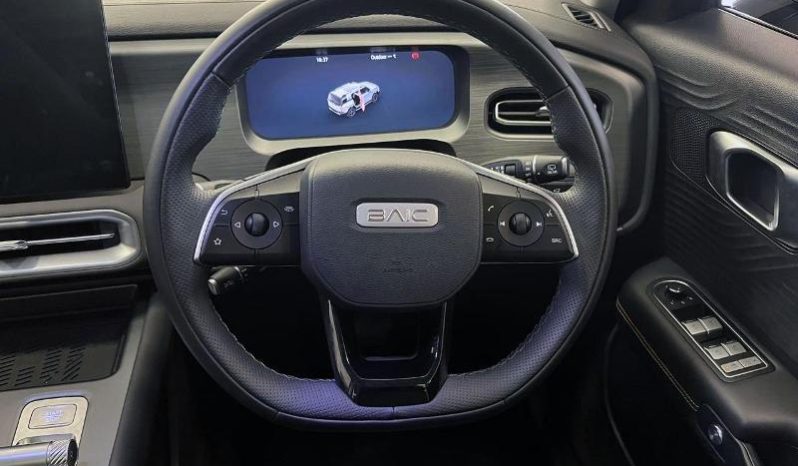 
								BAIC B30 1.5T Hev Elite Adventure full									
