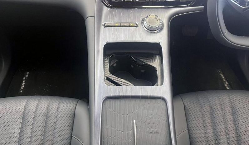 
								Geely E5 Hev Aspire full									