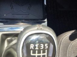 
										Mahindra XUV 3X0 1.2 AX5 MT full									