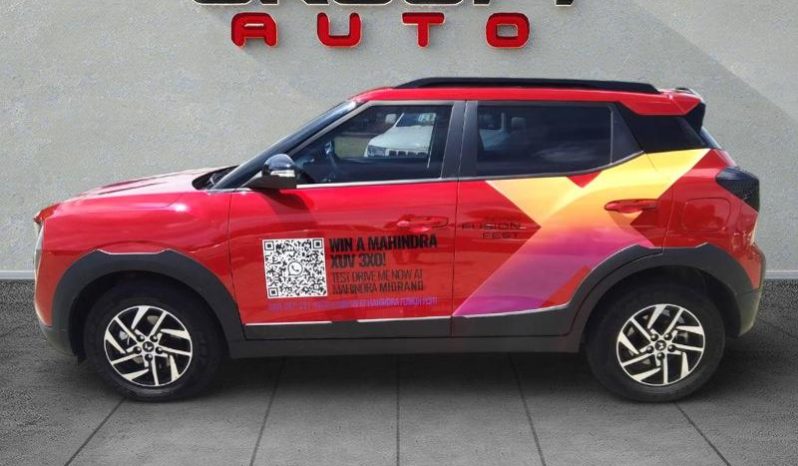 
								Mahindra XUV 3X0 1.2 AX5 MT full									