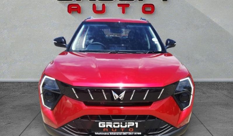 
								Mahindra XUV 3X0 1.2 AX5 MT full									