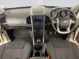 
										Mahindra Xuv500 2.2 Crde Mhawk W6 4X2 full									