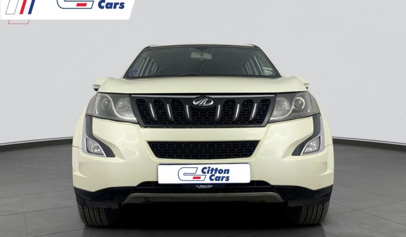 
								Mahindra Xuv500 2.2 Crde Mhawk W6 4X2 full									