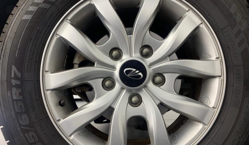 
								Mahindra Xuv500 2.2 Crde Mhawk W6 4X2 full									