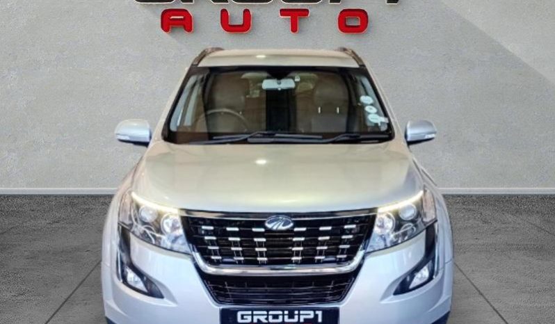 
								Mahindra Xuv500 2.2 Crde Mhawk W8 4X2 At full									
