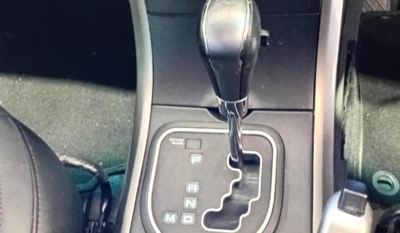 
								Mahindra Xuv500 2.2 Crde Mhawk W8 4X2 At full									