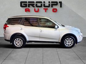 Mahindra Xuv500 2.2 Crde Mhawk W8 4X2 At