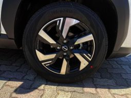 
										Nissan Magnite 1.0 Acenta Plus At full									