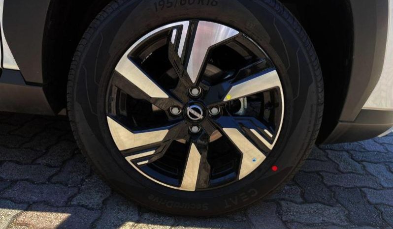 
								Nissan Magnite 1.0 Acenta Plus At full									