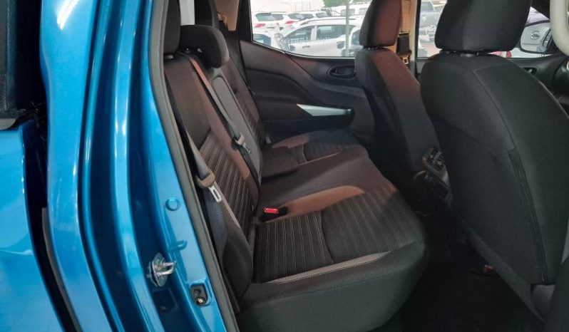 
								Nissan Navara 2.5D Se Plus D Cab full									