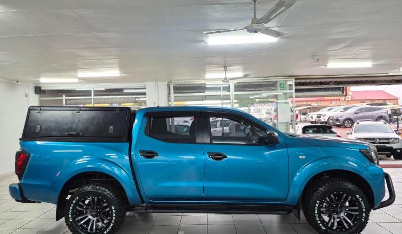 
								Nissan Navara 2.5D Se Plus D Cab full									