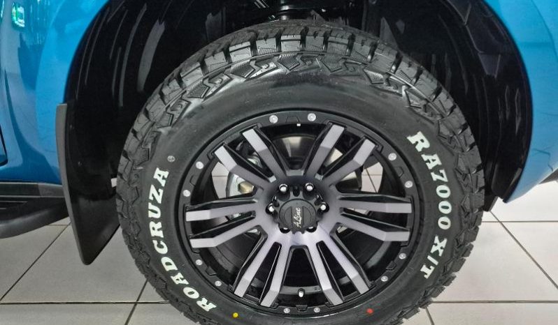 
								Nissan Navara 2.5D Se Plus D Cab full									