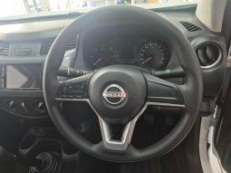 
										Nissan Navara 2.5D Xe D Cab full									