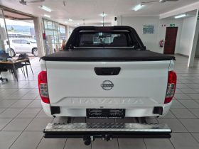 Nissan Navara 2.5D Xe D Cab