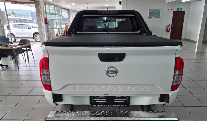 
								Nissan Navara 2.5D Xe D Cab full									