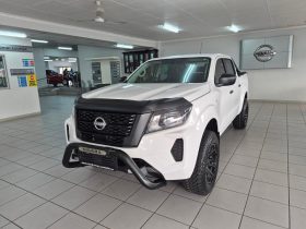 Nissan Navara 2.5D Xe D Cab