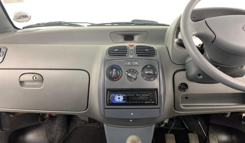 
								Tata Indica 1.4 Lgi full									