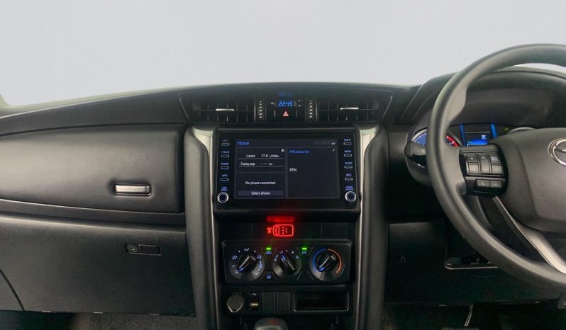 
								Toyota Fortuner 2.4 Gd-6 Raised Body At full									