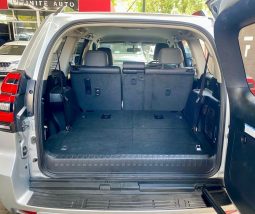 
										Toyota Land Cruiser Prado 3.0DT Tx At full									