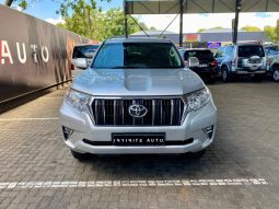
										Toyota Land Cruiser Prado 3.0DT Tx At full									