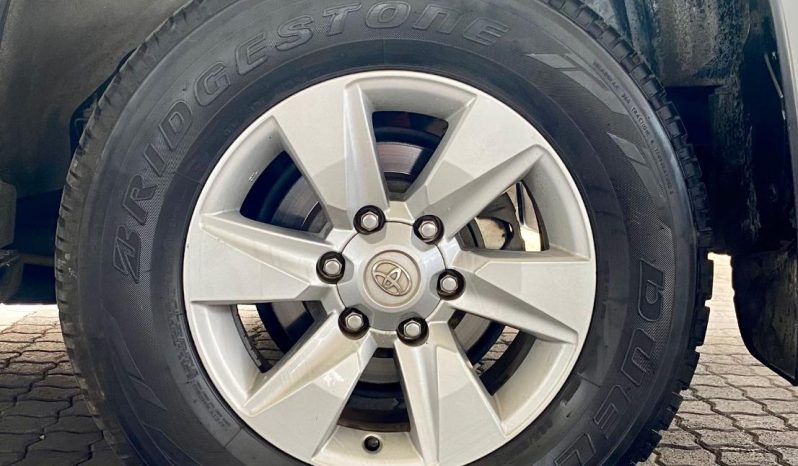 
								Toyota Land Cruiser Prado 3.0DT Tx At full									