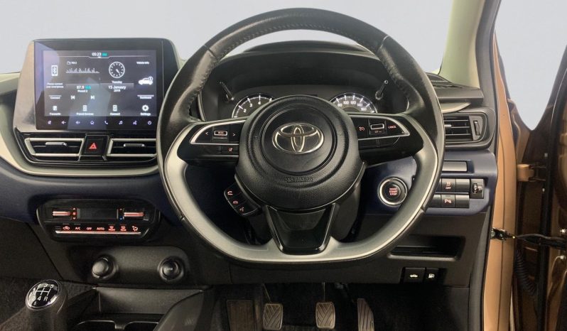 
								Toyota Starlet 1.5 Xr full									