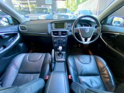 
										Volvo V40 T4 Elite Powershift full									