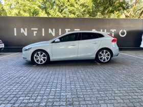 Volvo V40 T4 Elite Powershift