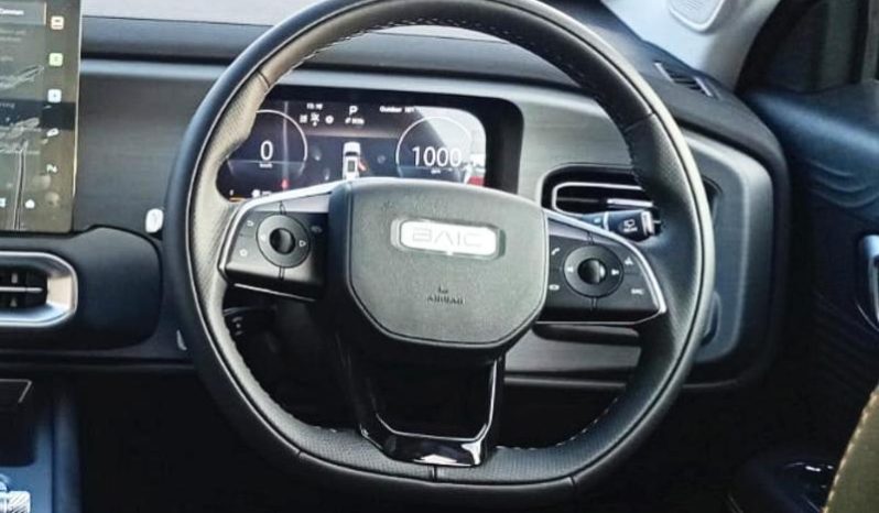 
								BAIC B30 1.5T Elite Adventure full									