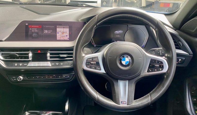 
								BMW 1 Series 118i M Sport Sport Steptronic full									