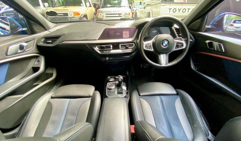 
								BMW 1 Series 118i M Sport Sport Steptronic full									