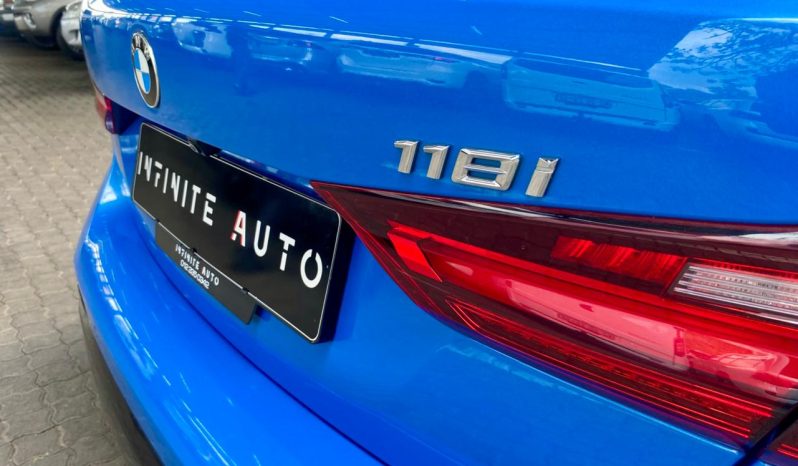 
								BMW 1 Series 118i M Sport Sport Steptronic full									
