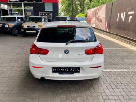 BMW 1 Series 5-Door Facelift 120i Steptronic