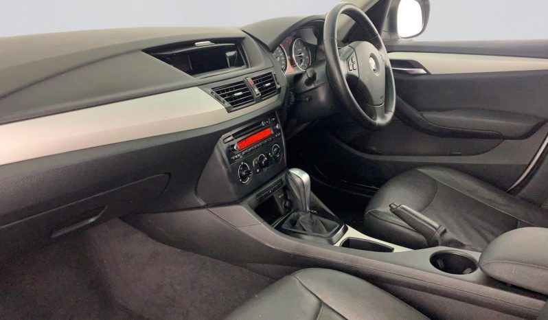 
								BMW X1 Sdrive20d Steptronic A/T full									