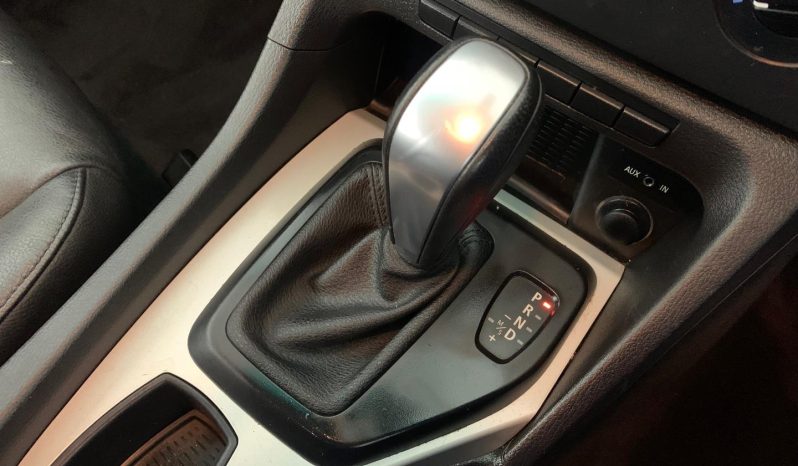 
								BMW X1 Sdrive20d Steptronic A/T full									